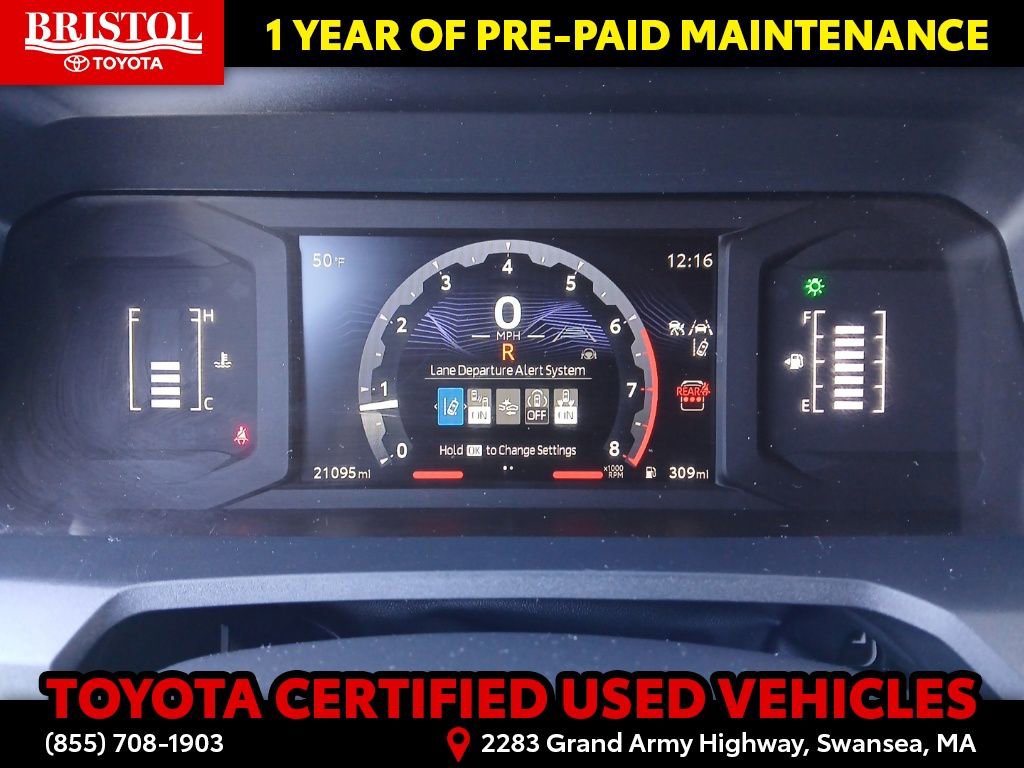 Used 2025 Toyota 4Runner SR5 image 25