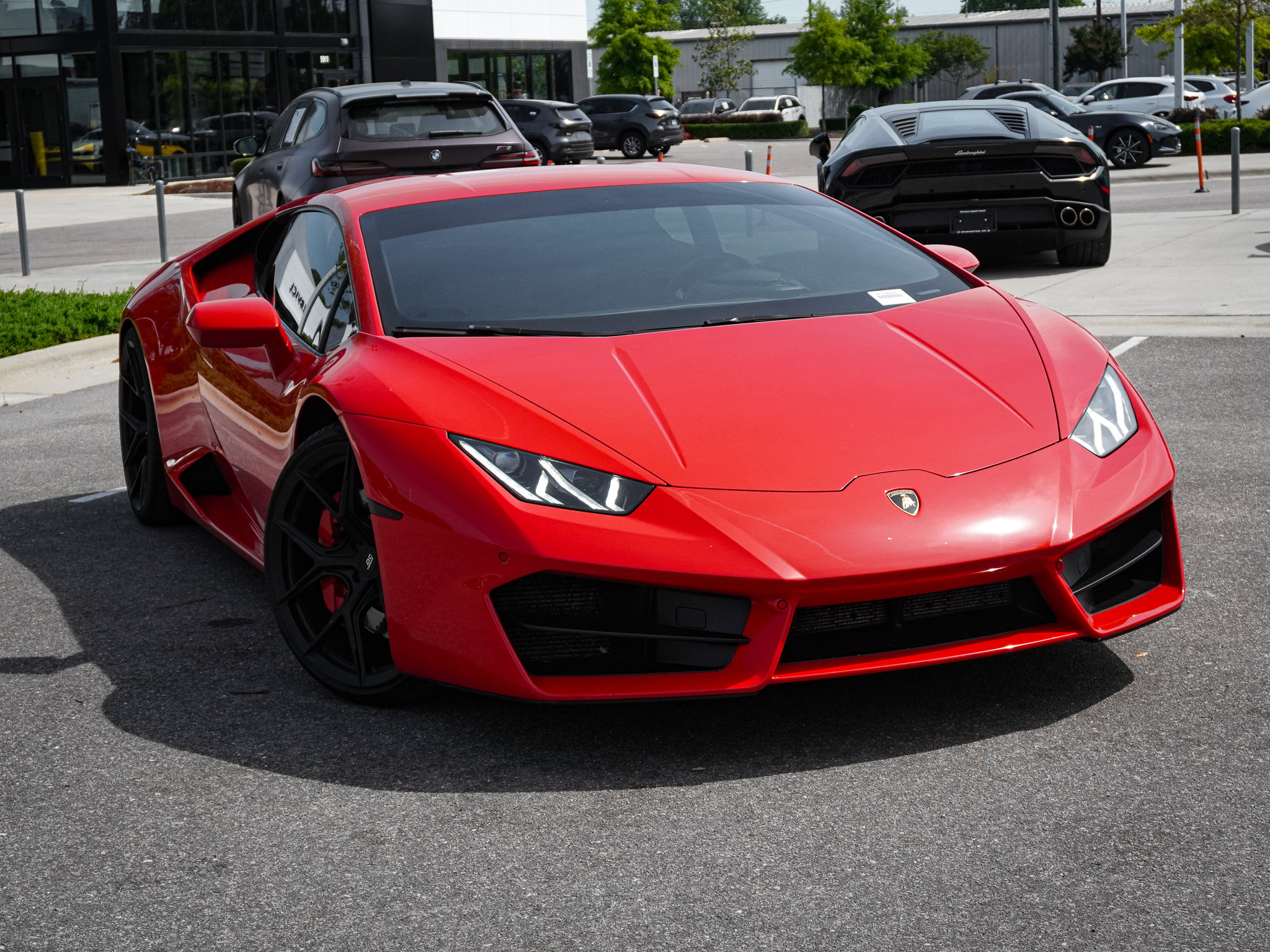 Used 2019 Lamborghini Huracan LP 580-2 RWD image 2