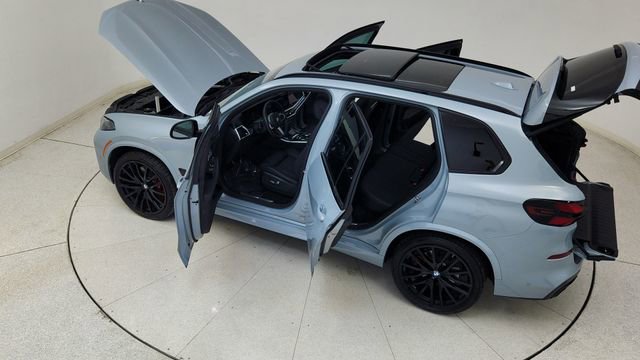 Used 2025 BMW X5 xDrive40i w/ M Sport Package image 90