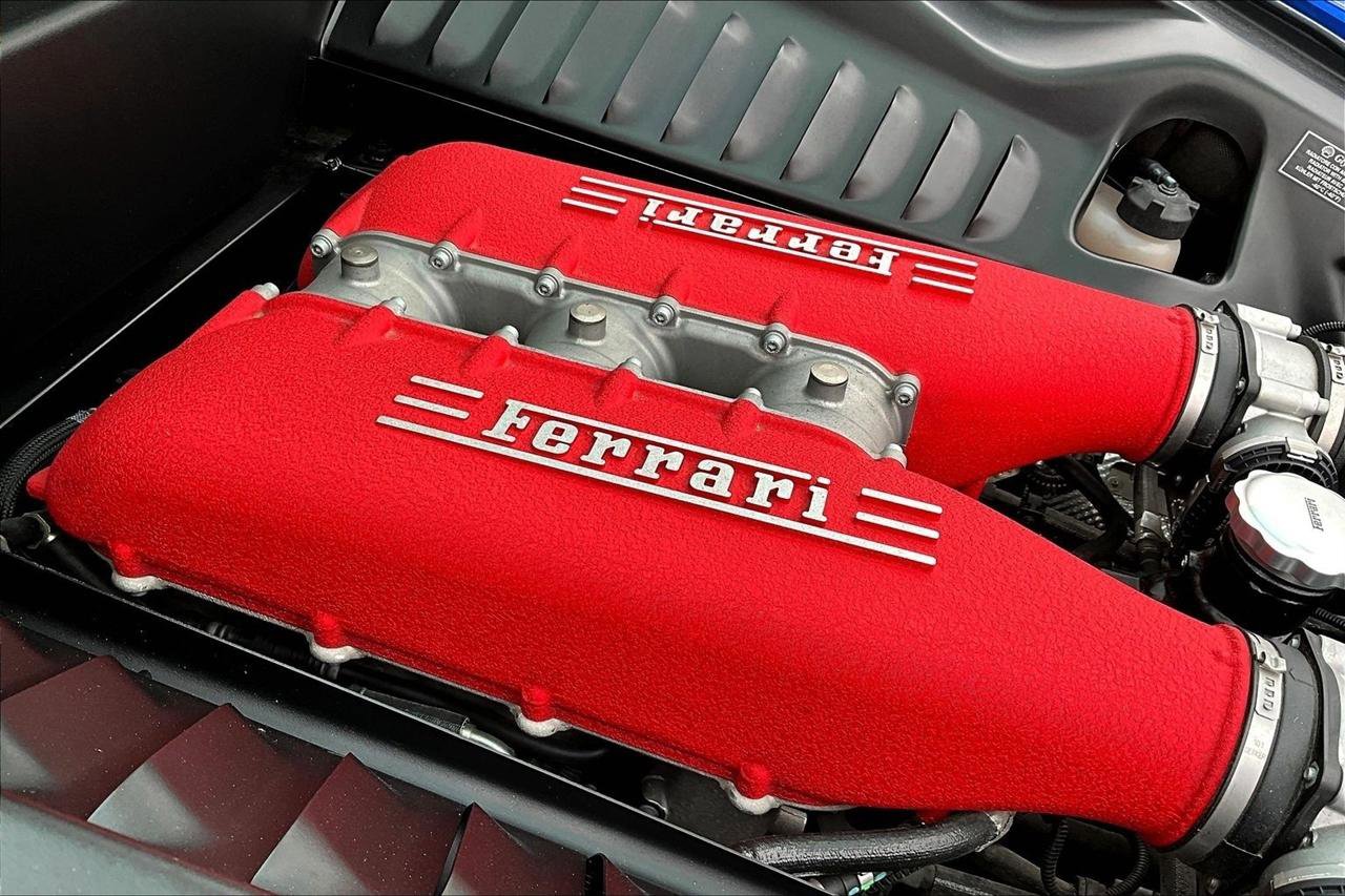 Used 2015 Ferrari 458 Italia Coupe image 29