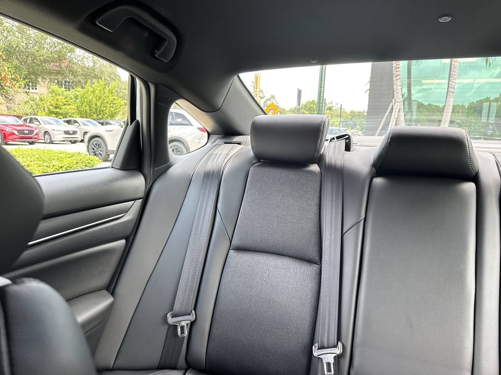 Used 2021 Honda Accord Sport image 17