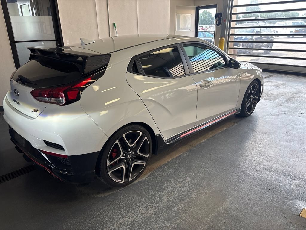 Used 2020 Hyundai Veloster N w/ Performance Package FWD image 7