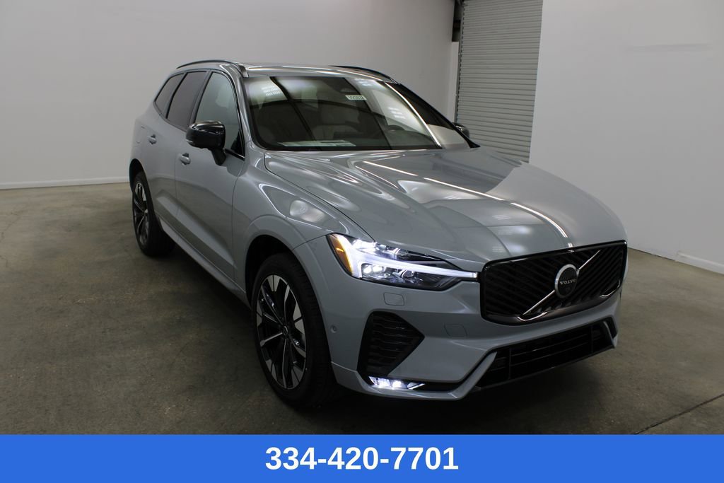 New 2026 Volvo XC60 B5 Plus w/ Protection Package Premier image 5