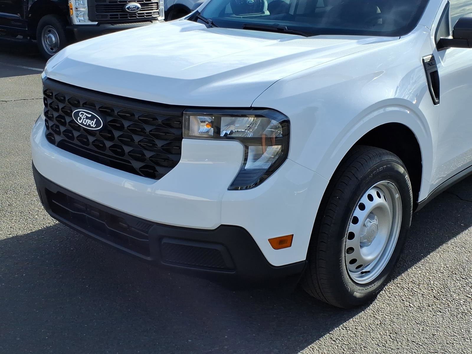 Used 2025 Ford Maverick XL w/ Equipment Group 101A image 8