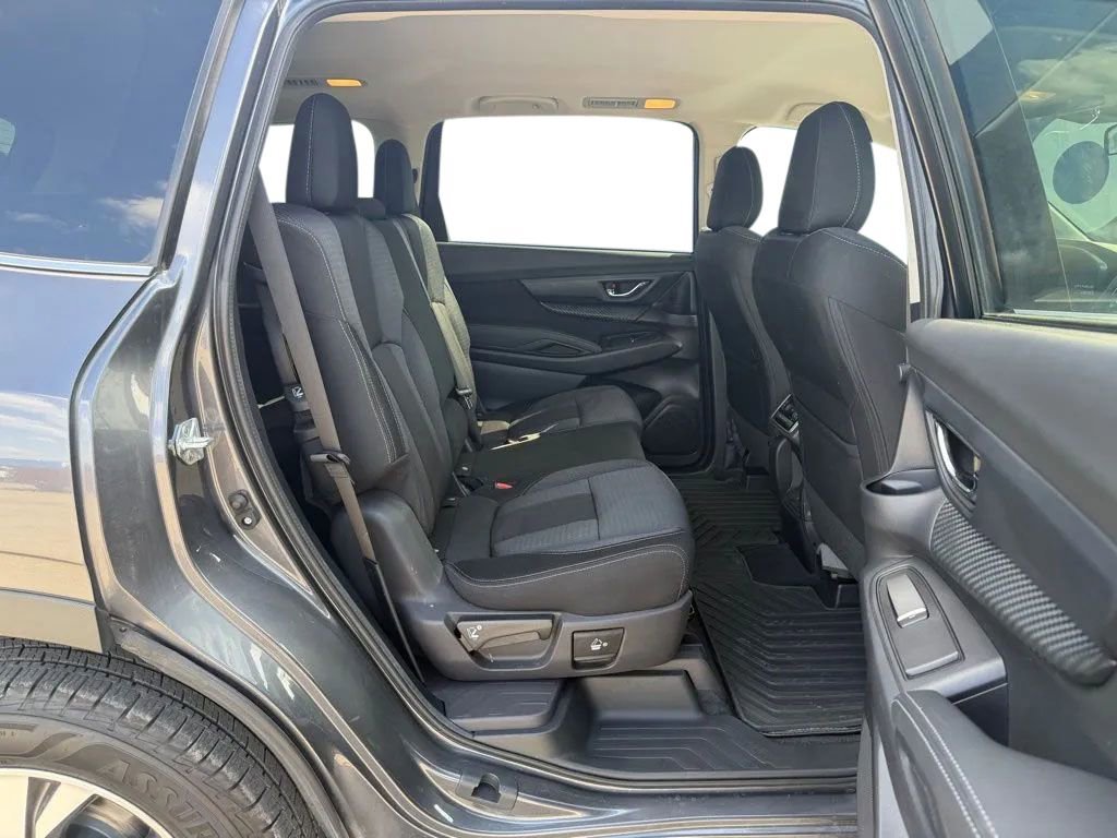 Used 2023 Subaru Ascent Premium AWD/4WD image 29
