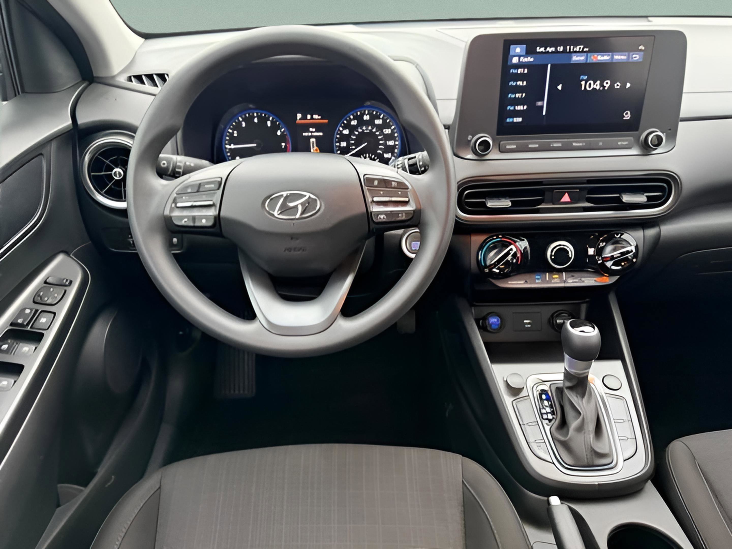 Used 2023 Hyundai Kona SEL AWD/4WD image 11