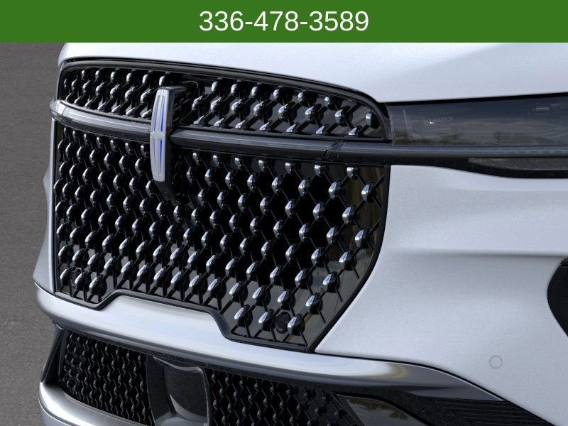 New 2026 Lincoln Nautilus Reserve AWD/4WD image 17