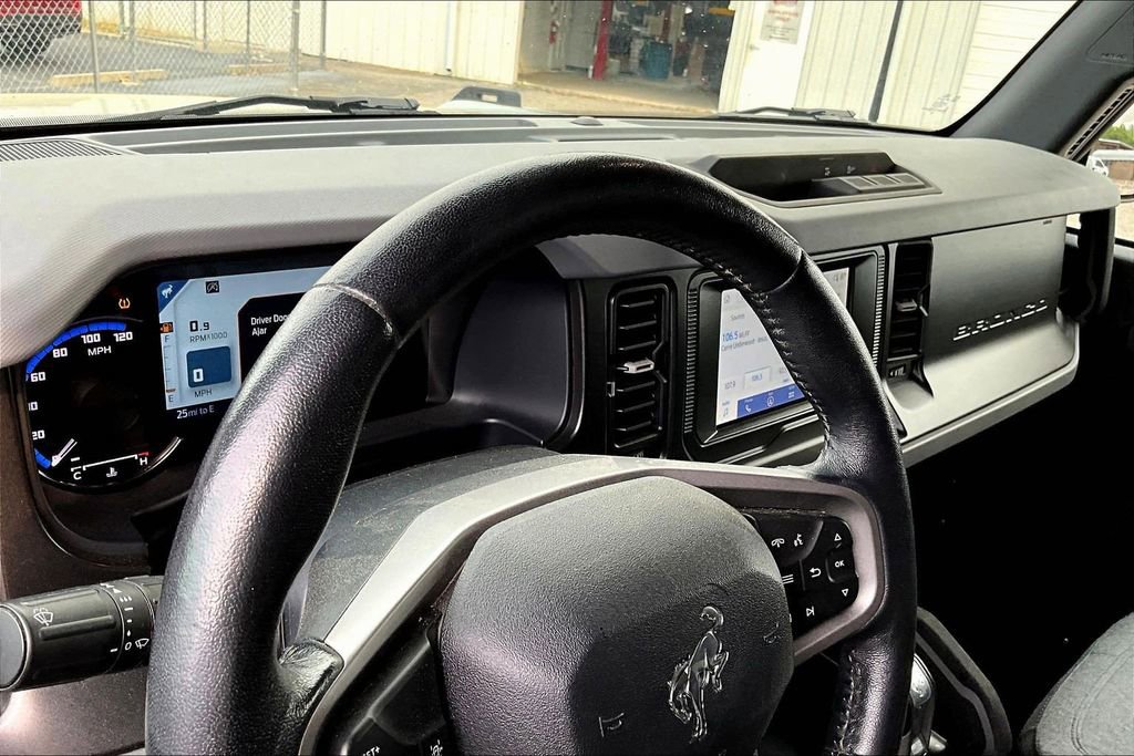 Used 2022 Ford Bronco Big Bend image 10