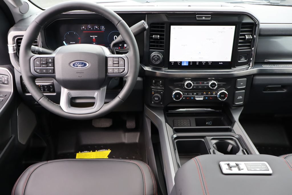 New 2026 Ford F250 Lariat w/ Black Appearance Package AWD/4WD image 6