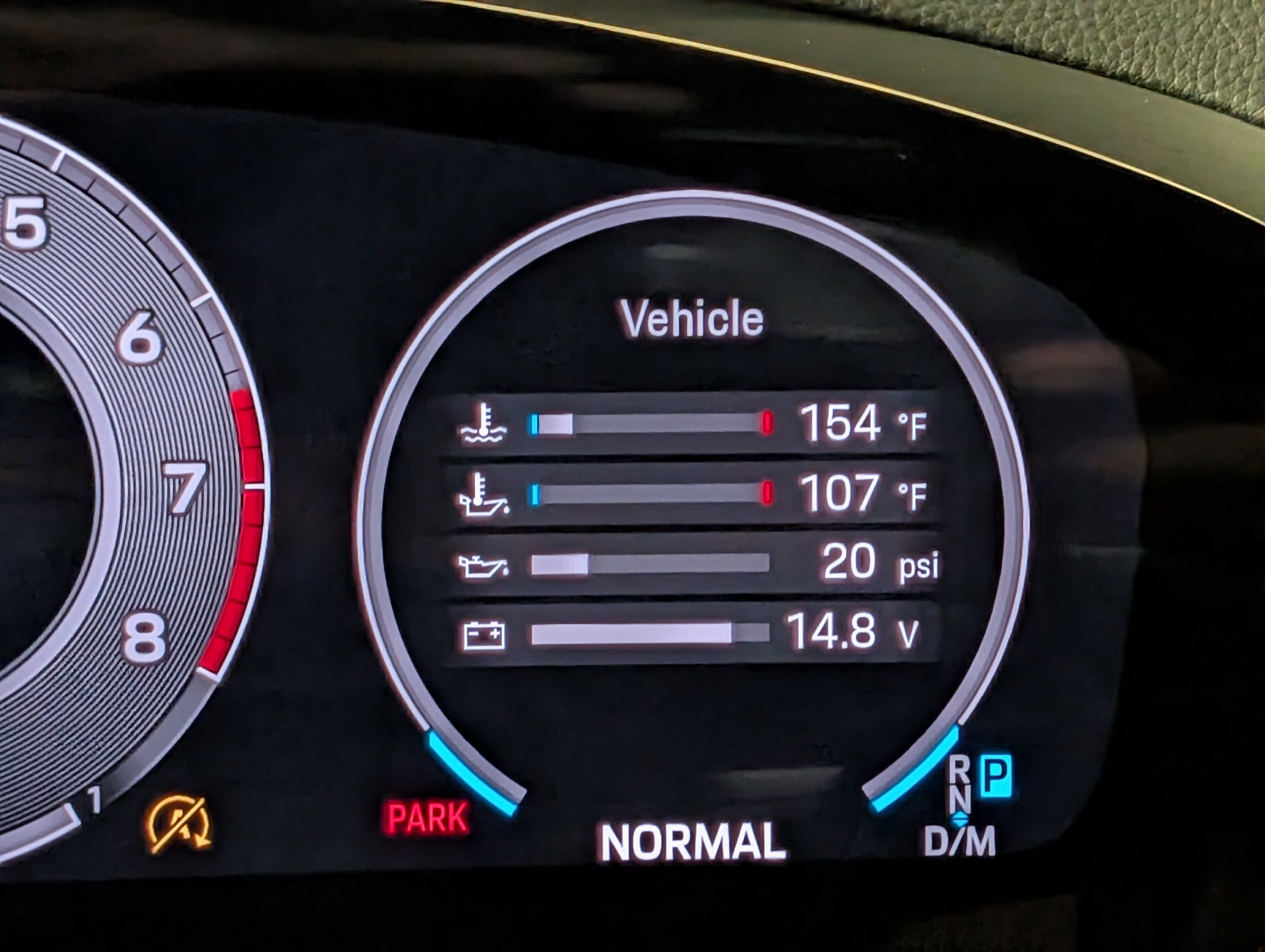 Certified 2025 Porsche Cayenne Coupe image 31