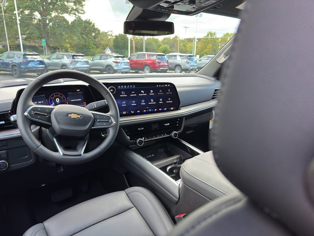New 2026 Chevrolet Suburban LT w/ LPO, Chrome Package image 23