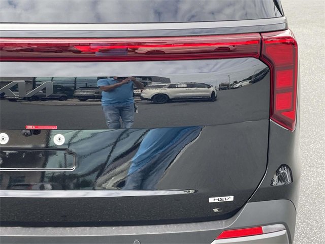 New 2026 Kia Carnival SX w/ SX Dark Edition Package image 11