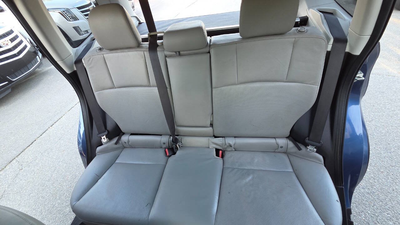 Used 2014 Subaru Forester 2.5i Limited AWD/4WD image 29