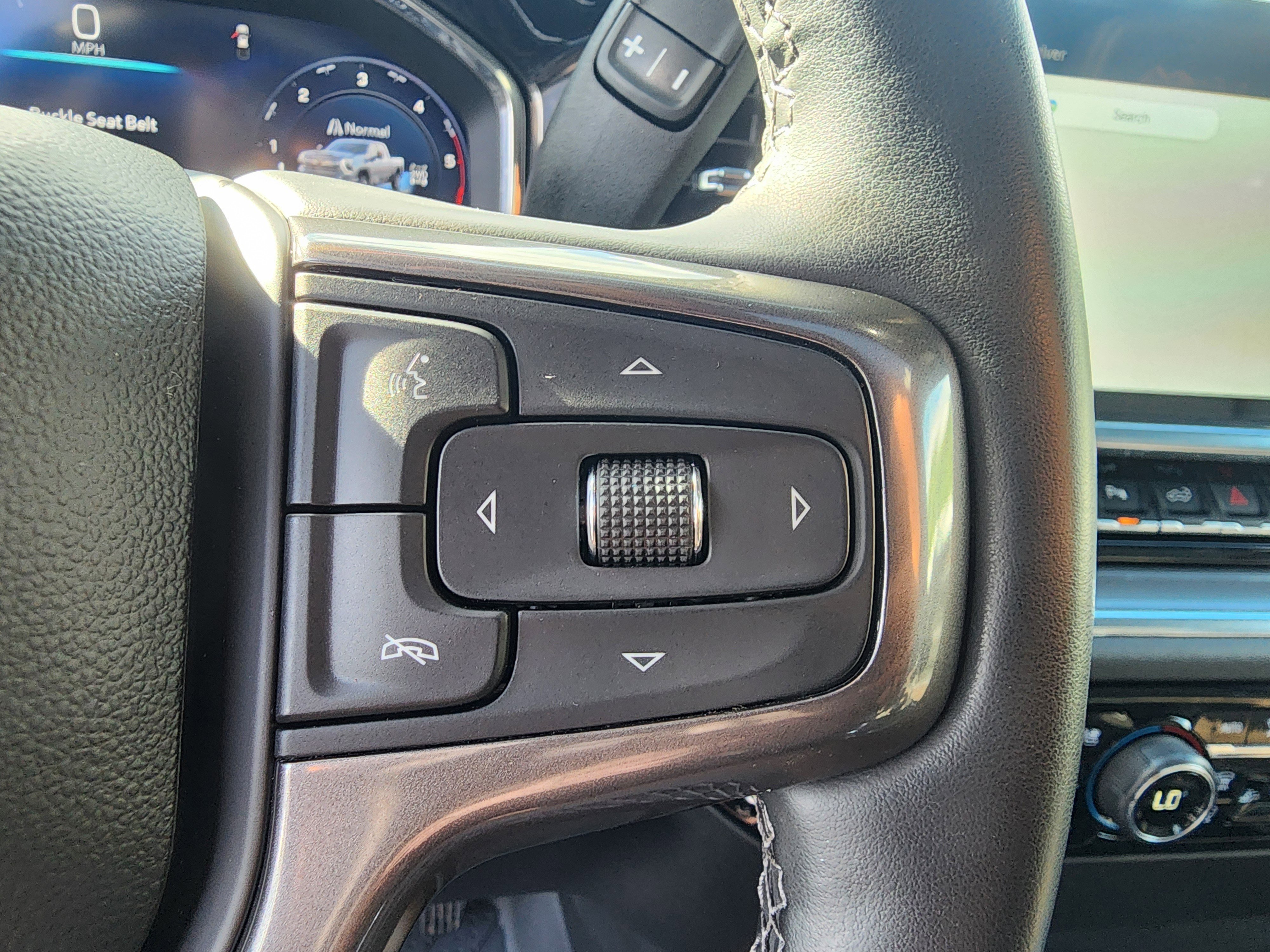 Used 2024 Chevrolet Silverado 2500 High Country w/ High Country Premium Package image 31