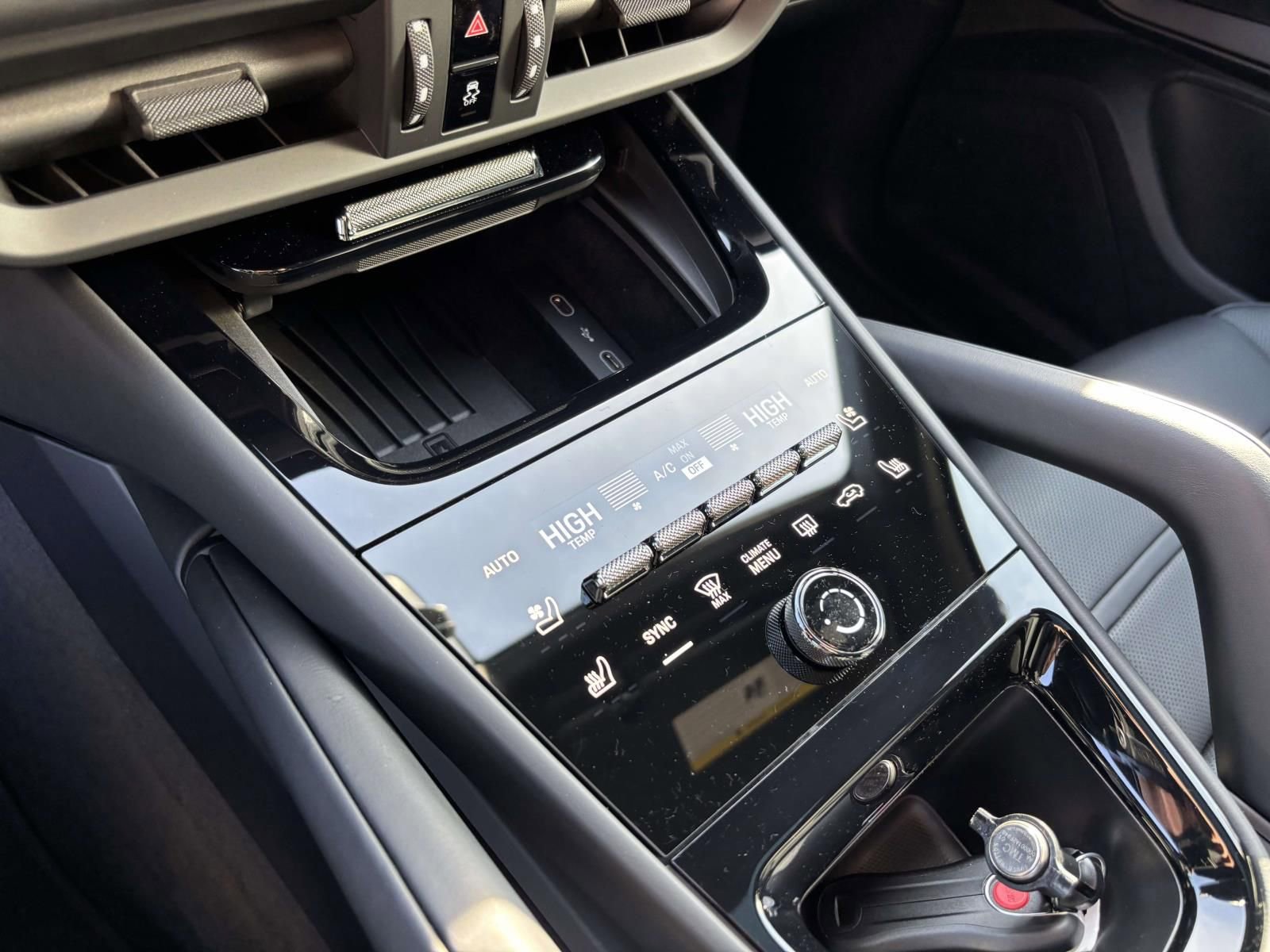 New 2026 Porsche Cayenne GTS image 34