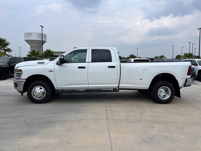 New 2027 RAM 3500 Tradesman AWD/4WD image 4