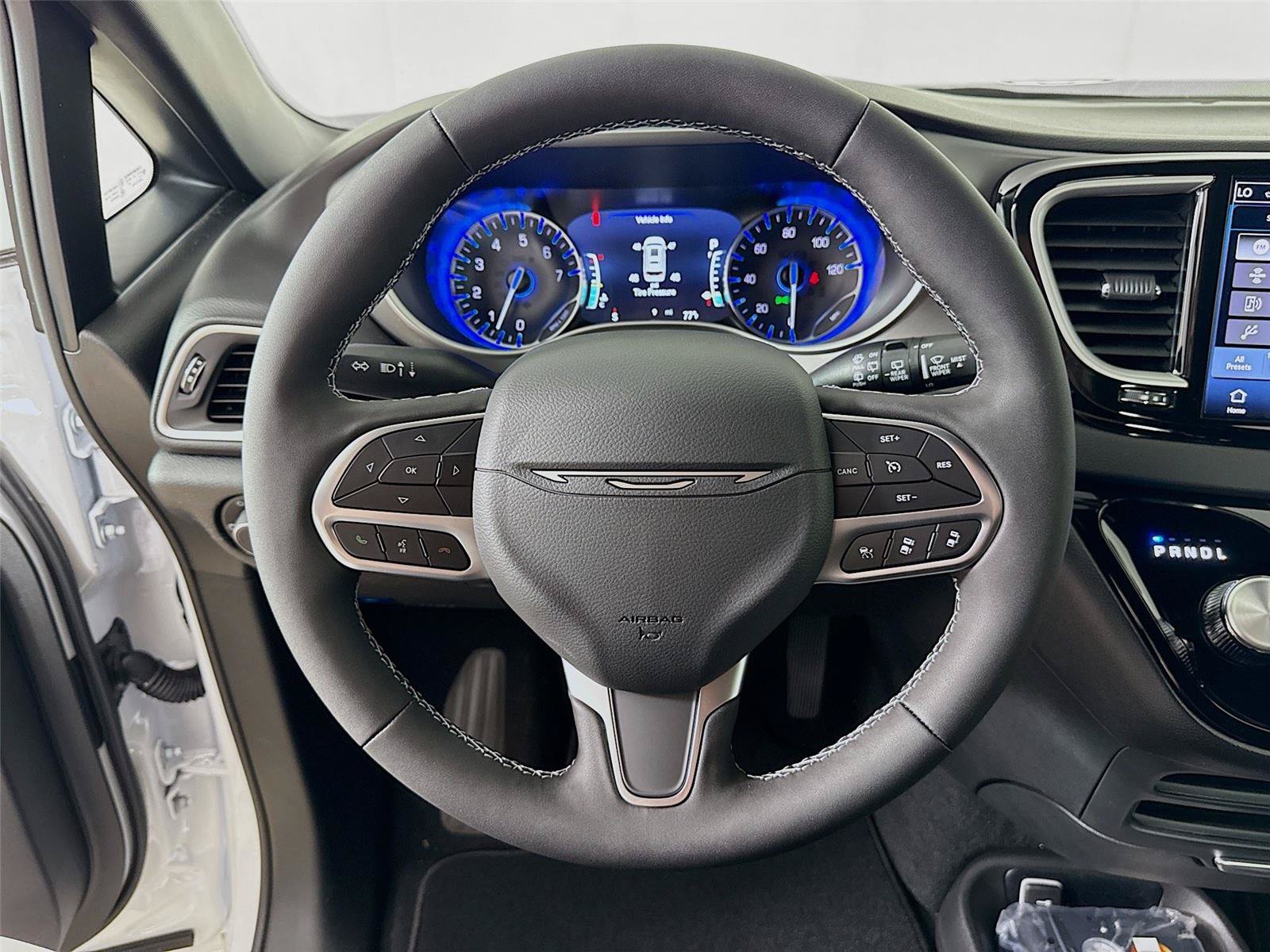 New 2027 Chrysler Pacifica LX FWD image 19