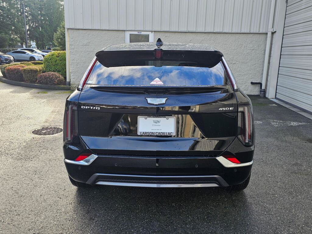 New 2026 Cadillac Optiq Luxury 1 RWD image 5
