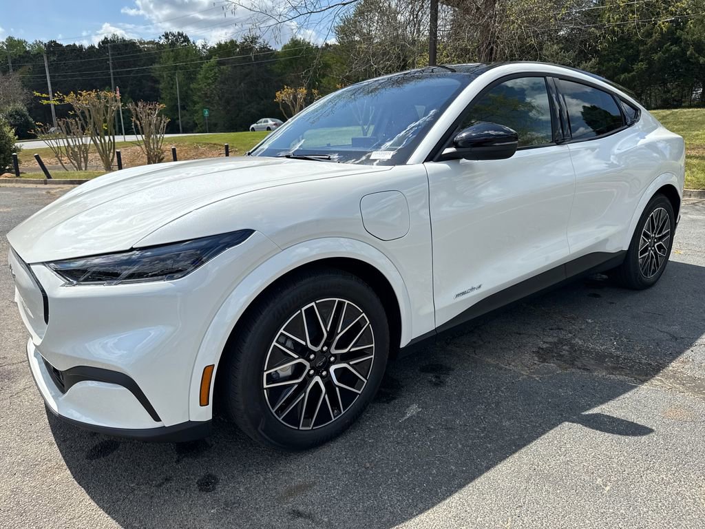 New 2026 Ford Mustang Mach-E Premium image 9