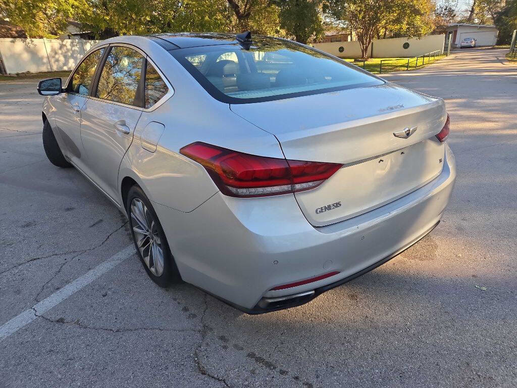 Used 2015 Hyundai Genesis 3.8 w/ Option Group 03 image 3