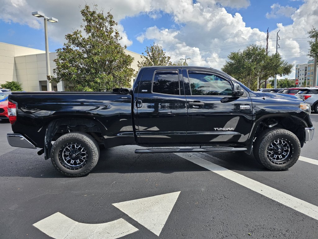 Used 2019 Toyota Tundra SR5 w/ SR5 Upgrade Package RWD image 2