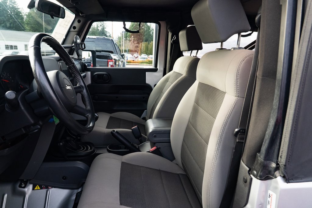 Used 2008 Jeep Wrangler X image 14
