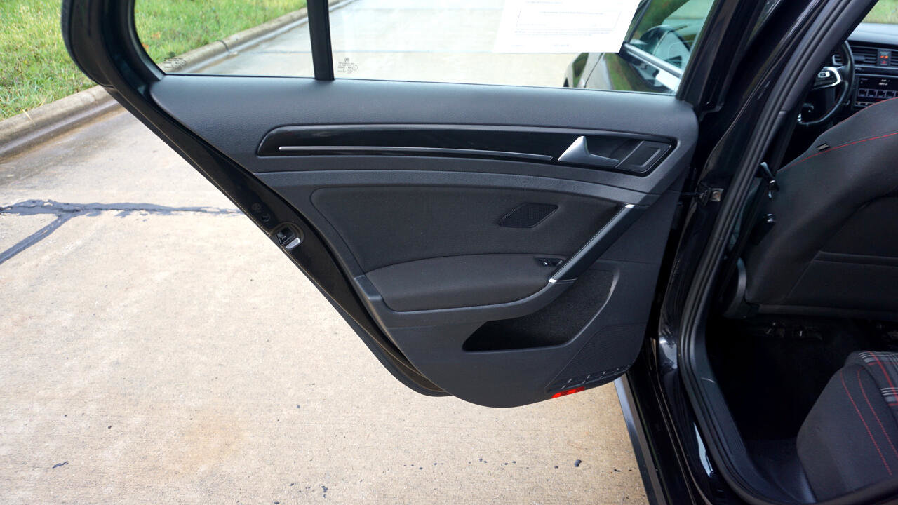 Used 2017 Volkswagen GTI S image 21