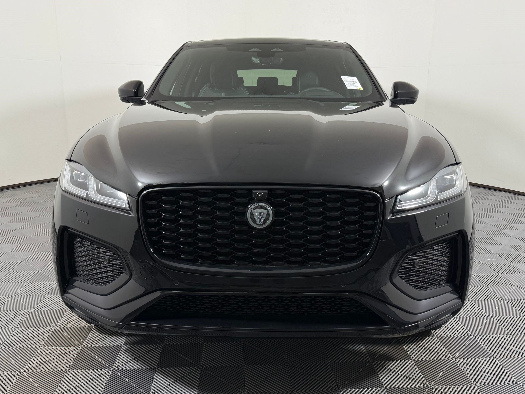New 2026 Jaguar F-PACE R-Dynamic S AWD/4WD image 6