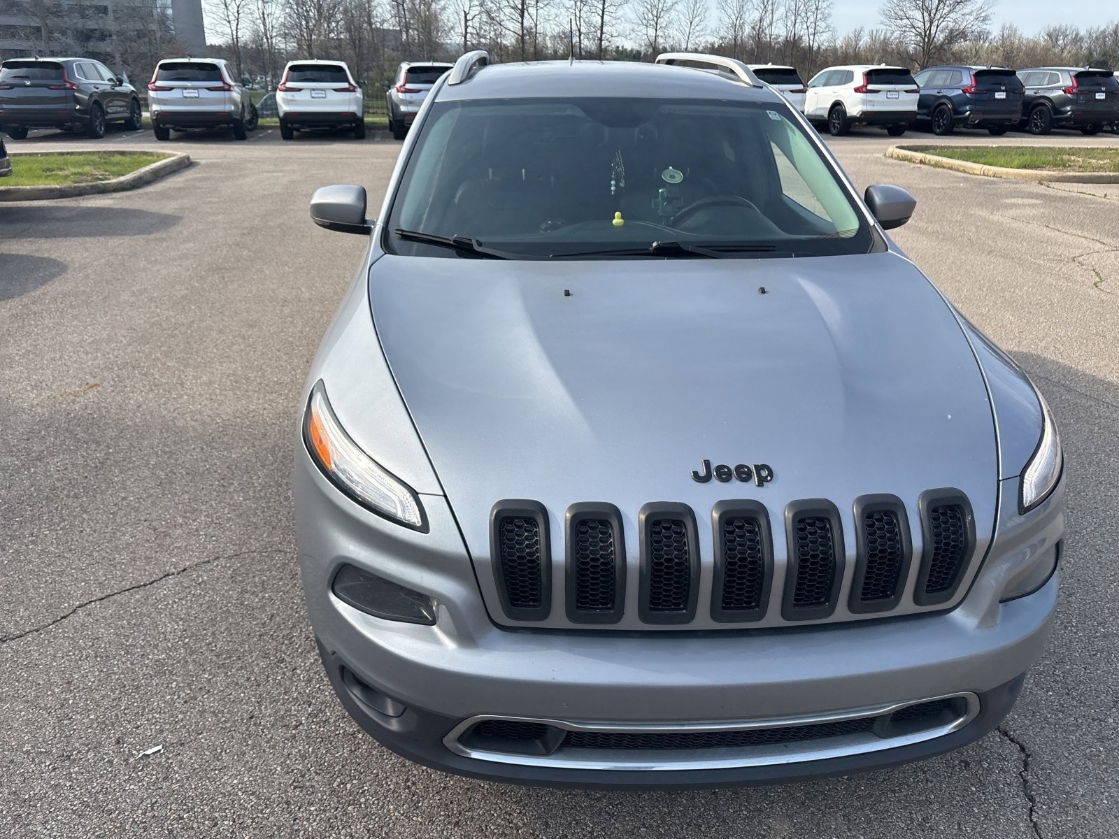Used 2016 Jeep Cherokee Limited image 15
