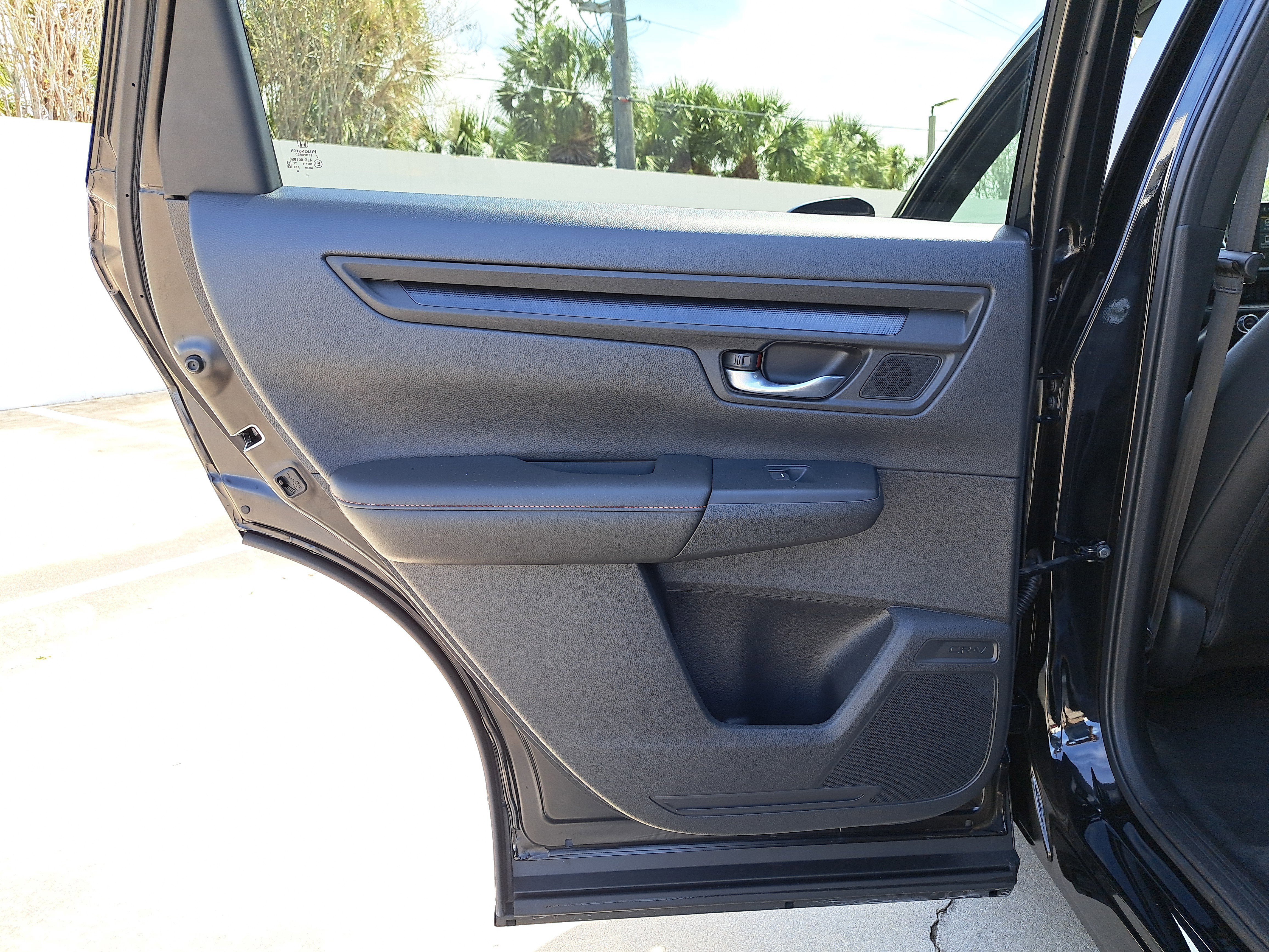 Used 2025 Honda CR-V Sport-L image 14