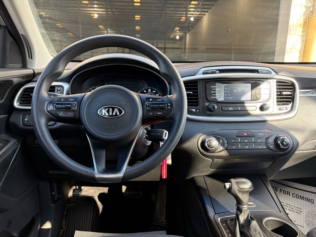 Used 2017 Kia Sorento AWD image 23