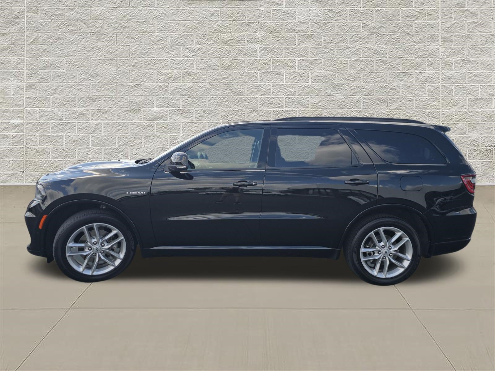 Used 2025 Dodge Durango R/T AWD/4WD image 4