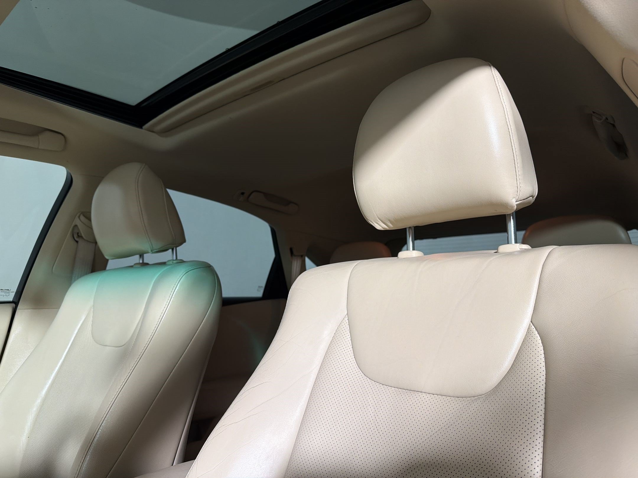 Used 2011 Lexus RX 350 2WD w/ Premium Pkg image 10