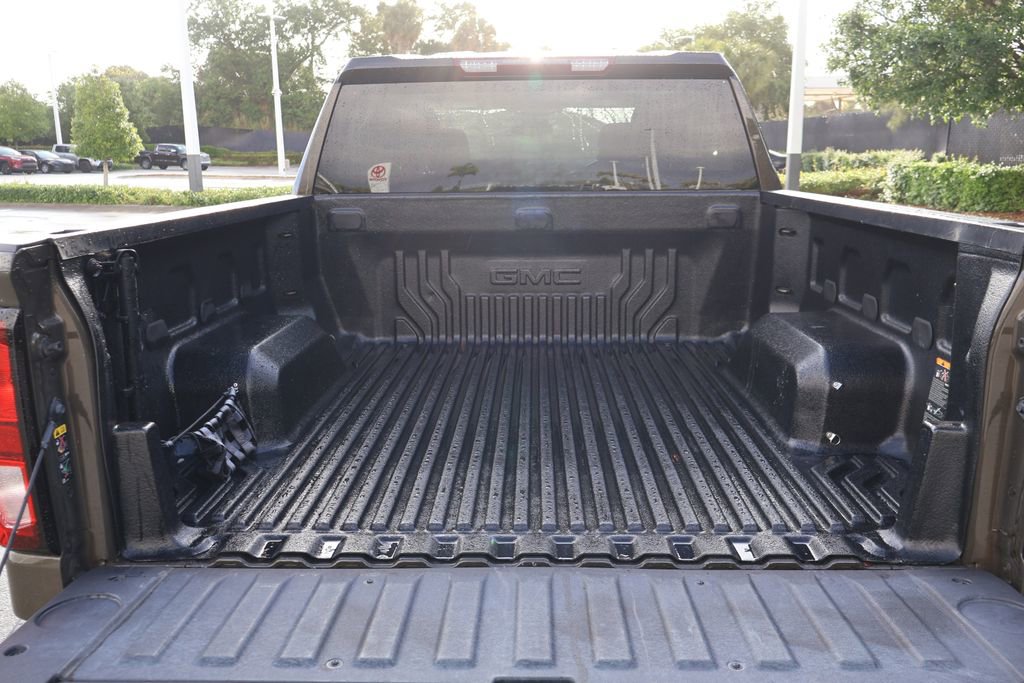 Used 2023 GMC Sierra 1500 Elevation w/ X31 Off-Road Package AWD/4WD image 22
