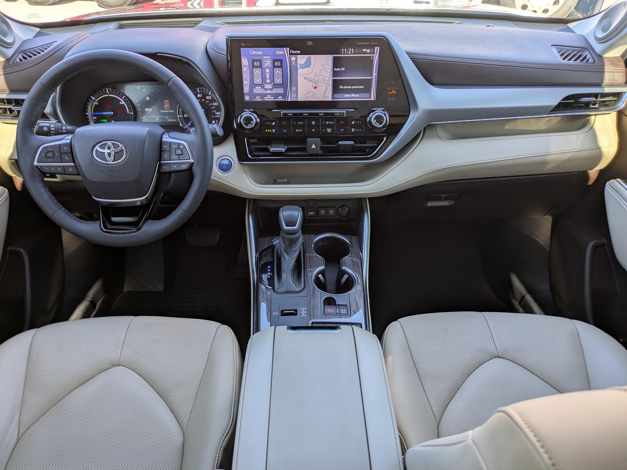 Used 2021 Toyota Highlander Platinum image 19