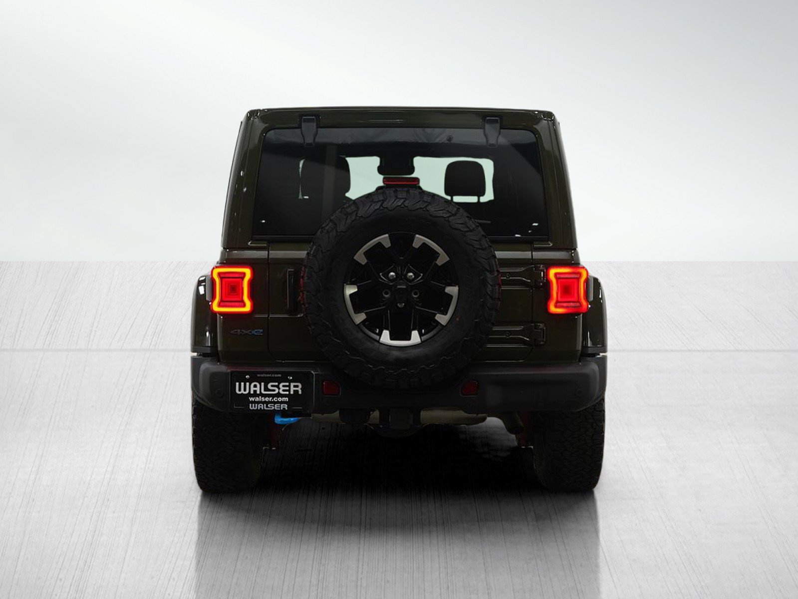 Used 2024 Jeep Wrangler Unlimited Rubicon 4xe image 5