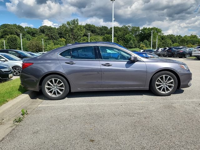 Used 2018 Acura TLX w/ Technology Package FWD image 4