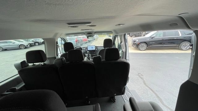 Used 2023 Ford Transit 350 XLT image 11