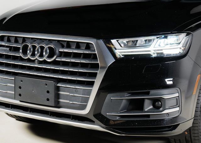 Used 2018 Audi Q7 3.0T Premium Plus w/ Premium Plus Package image 32