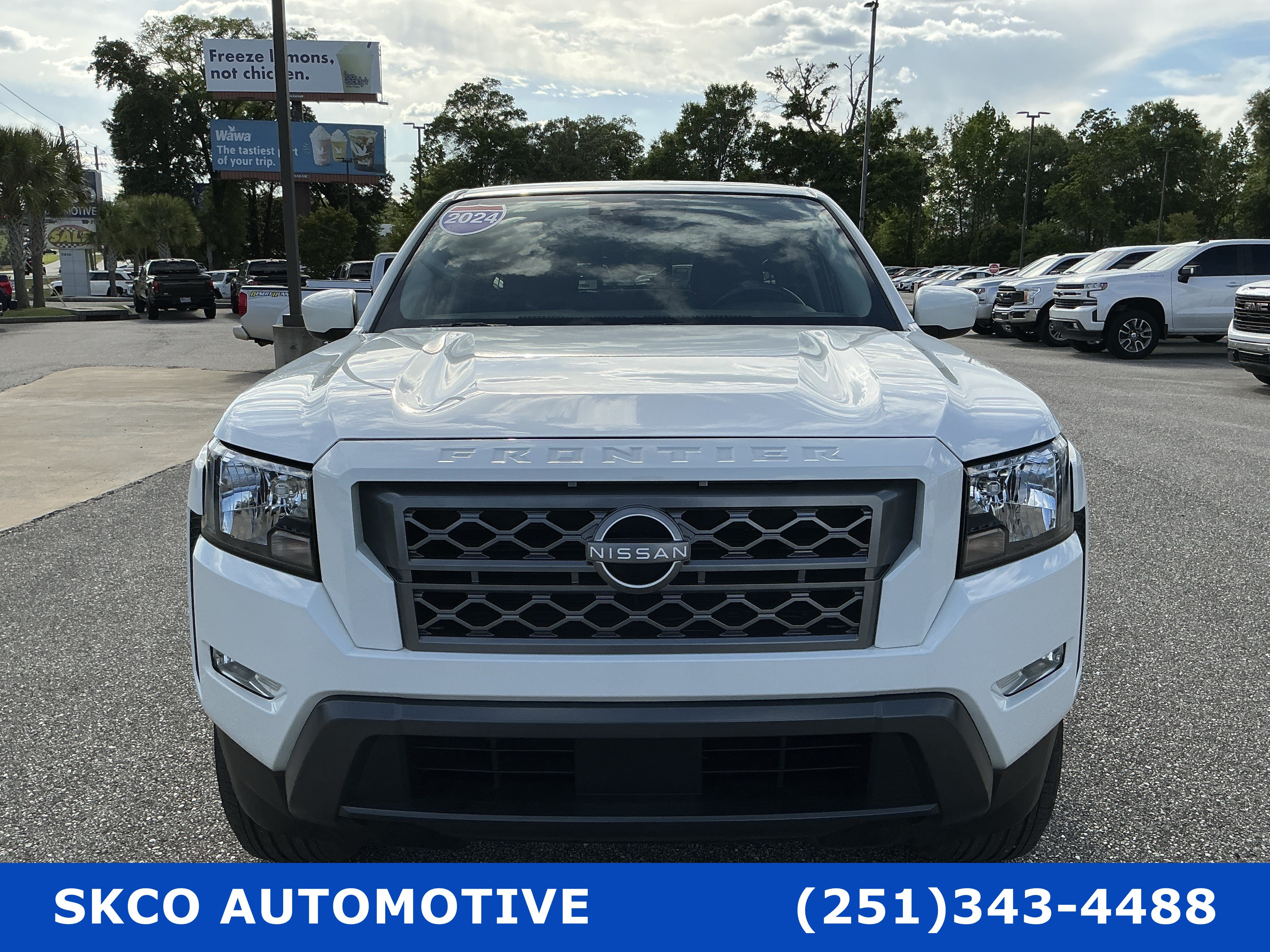 Used 2024 Nissan Frontier SV w/ SV Convenience Package RWD image 8
