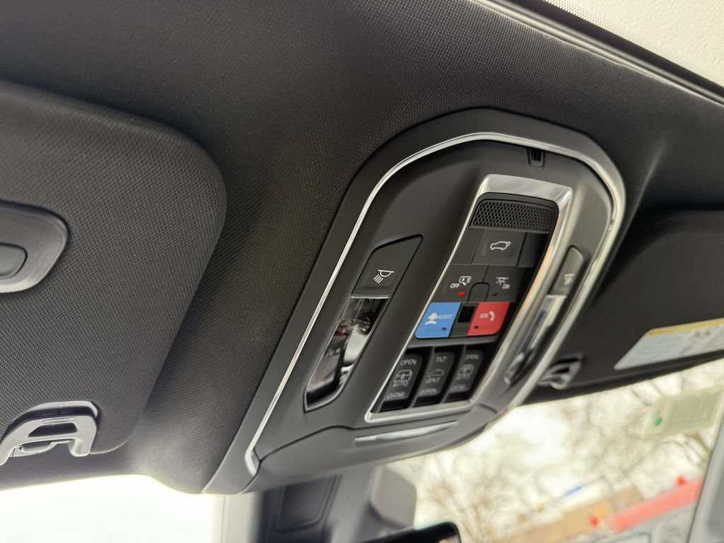 New 2026 Jeep Grand Wagoneer Limited AWD/4WD image 29