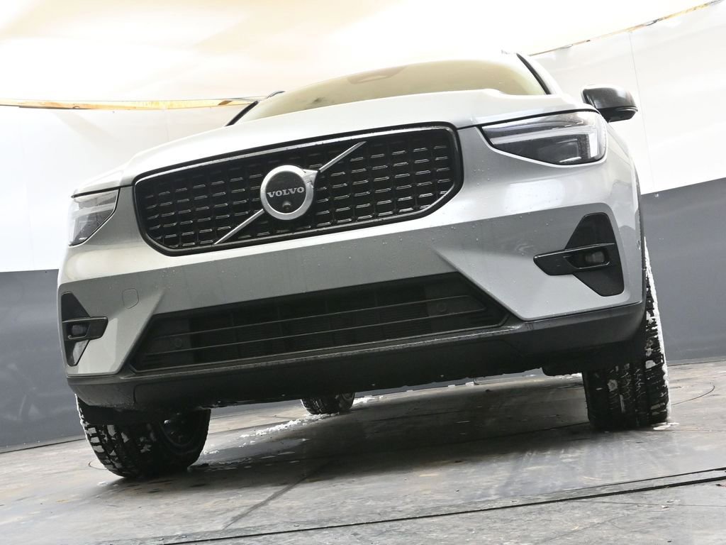 New 2026 Volvo XC40 B5 Ultra w/ Protection Package Premier image 41