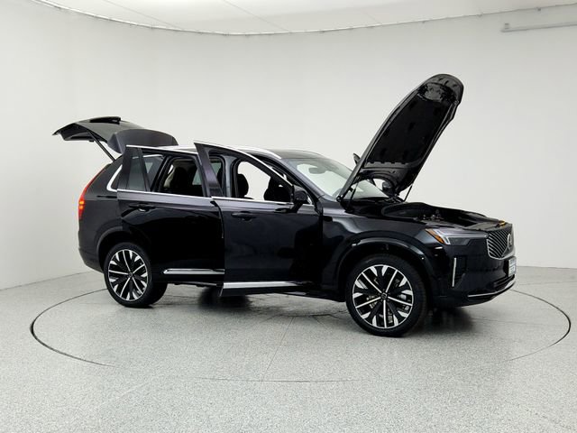 New 2026 Volvo XC90 B6 Ultra image 10