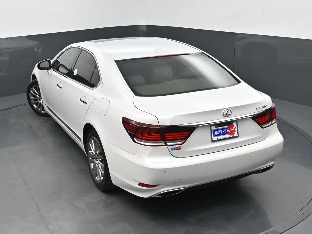 Used 2016 Lexus LS 460 w/ Comfort Package image 36