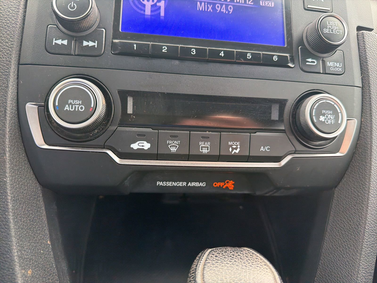Used 2020 Honda Civic LX image 15