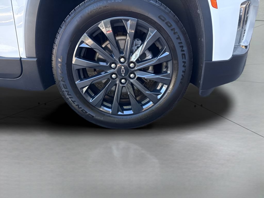 Used 2022 Chevrolet Traverse RS AWD/4WD image 2