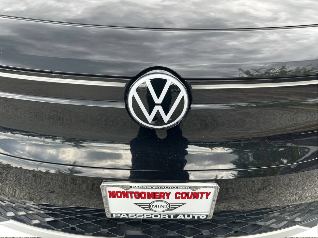 Used 2023 Volkswagen ID.4 Pro S Plus AWD/4WD image 37