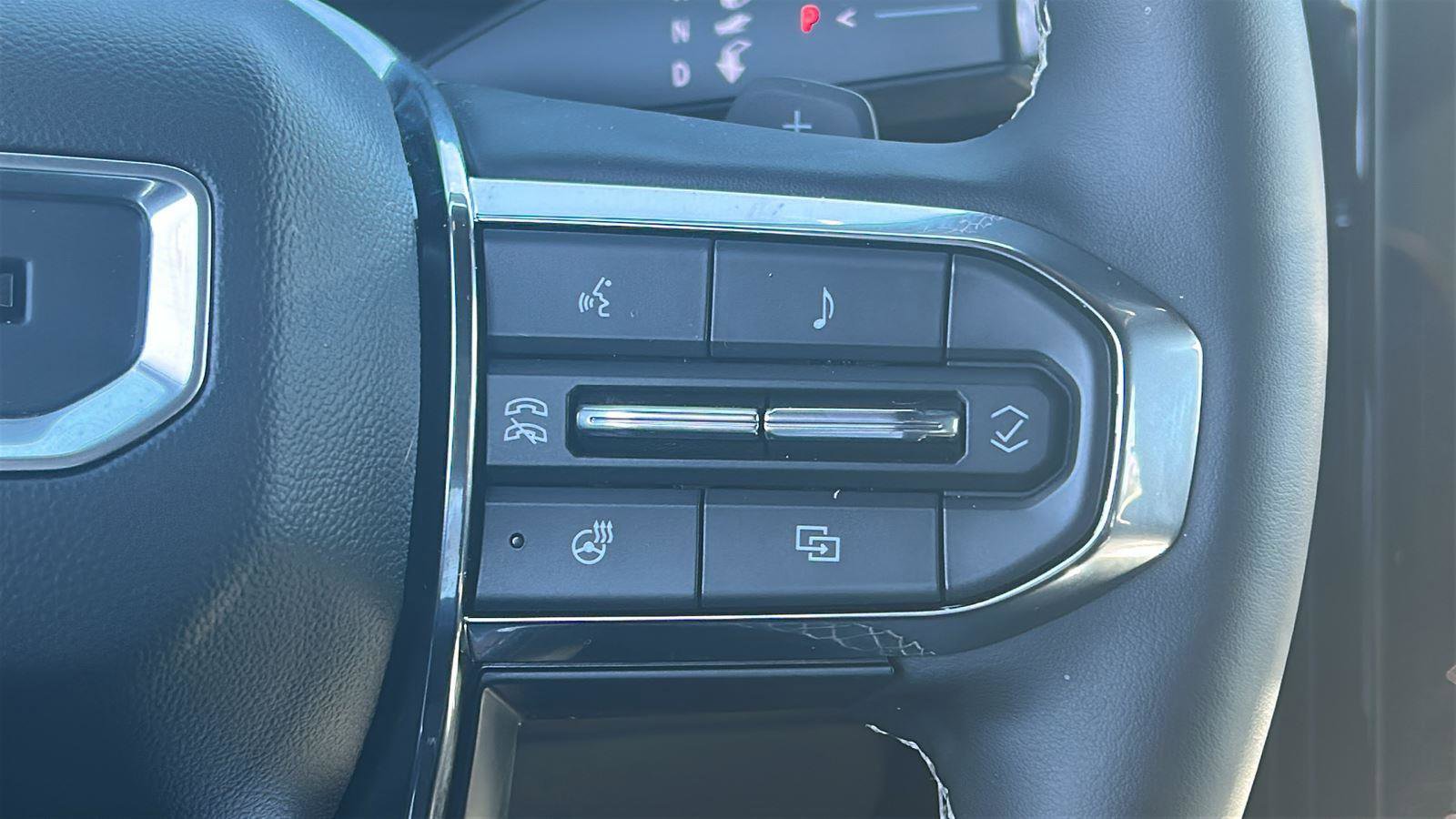 New 2024 GMC Acadia Denali w/ LPO, Floor Liner Package image 17