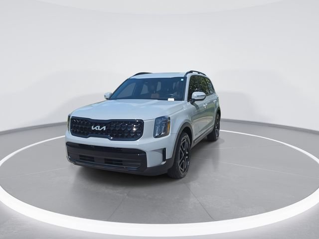 Used 2024 Kia Telluride EX X-Line AWD/4WD image 3