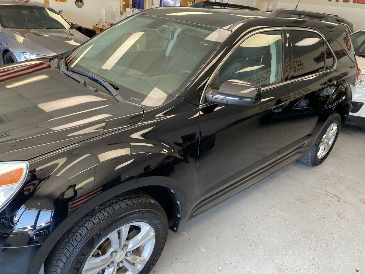 Used 2011 Chevrolet Equinox LT FWD image 3